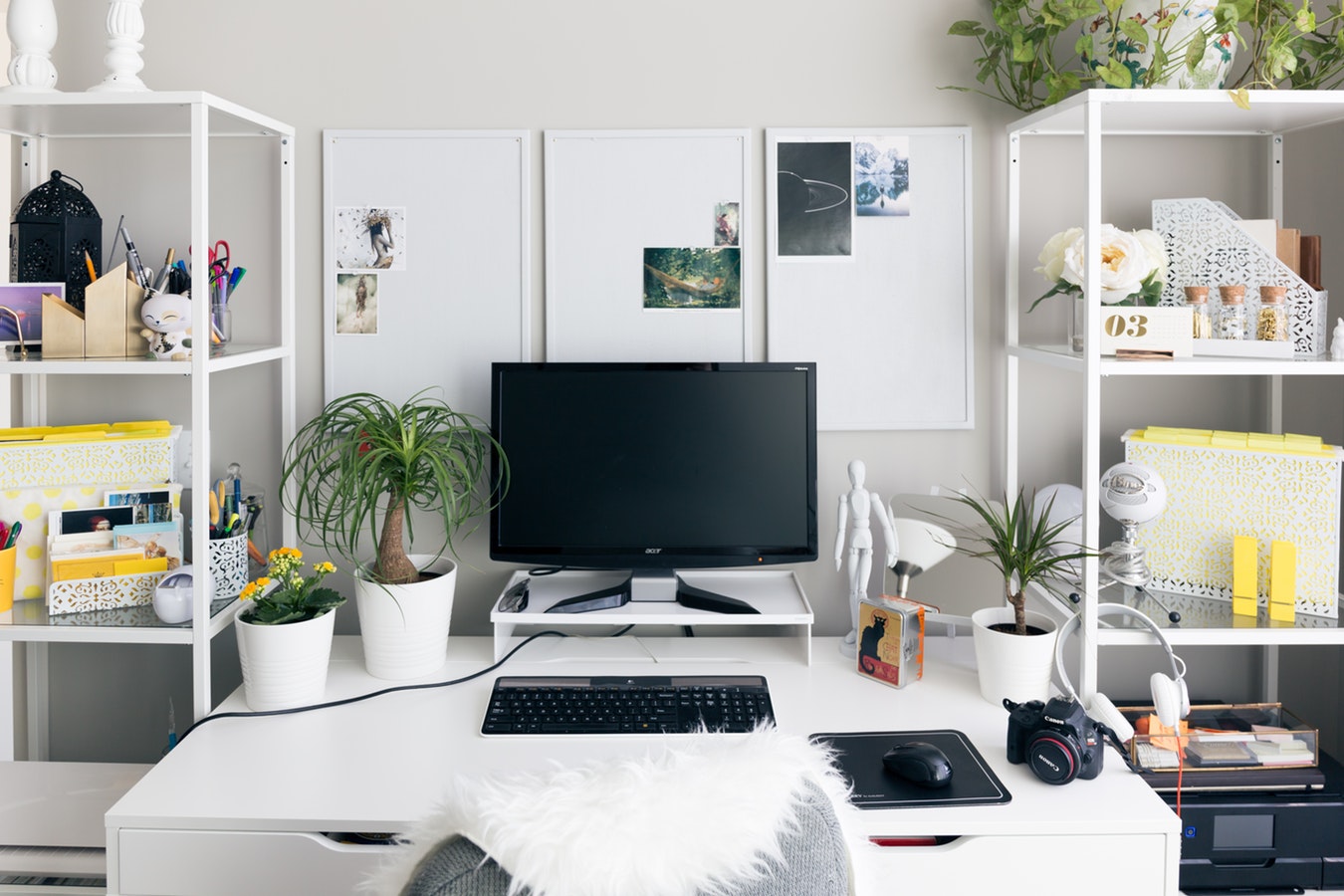 How To Reorganize Your Home Office and Make It More Efficient